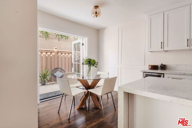 1010 Palm Avenue 106, West Hollywood, CA 90069