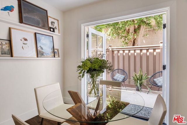 1010 Palm Avenue 106, West Hollywood, CA 90069