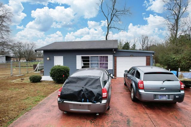 2025 Hawk Street SE, Cleveland, TN 37323