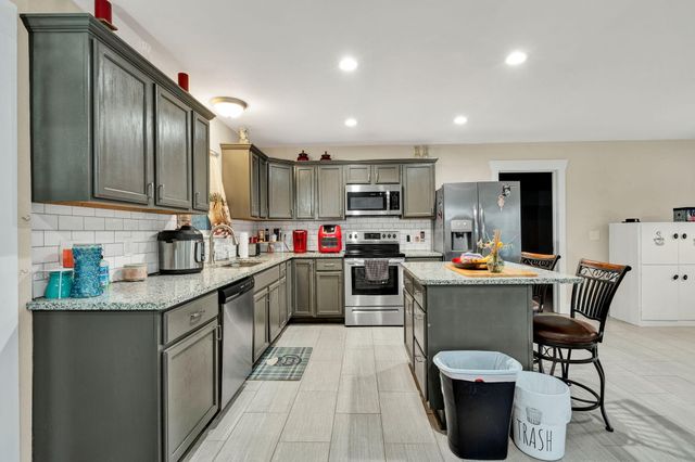 2025 Hawk Street SE, Cleveland, TN 37323