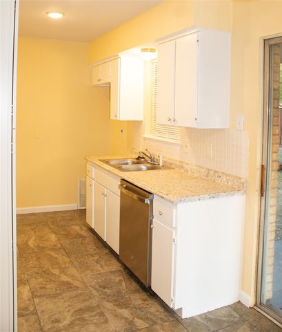 718 E Martin Lane, Sherman, TX 75090