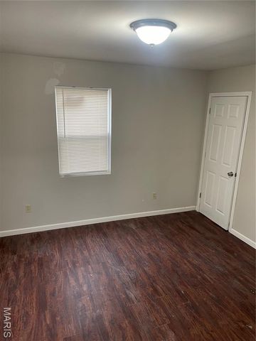 2321 Shirley Avenue, Jennings, MO 63136