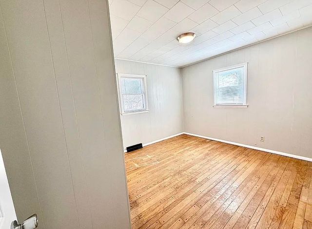 242 River Forest Road, Evansdale, IA 50707