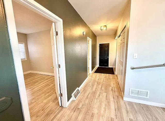 242 River Forest Road, Evansdale, IA 50707