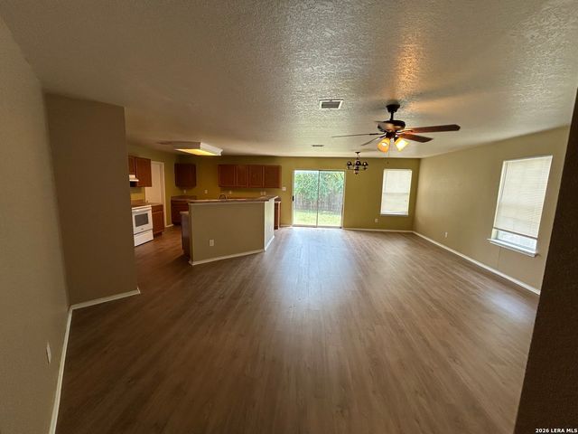 113 LONGHORN WAY, Cibolo, TX 78108