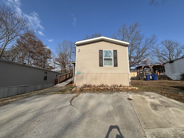 2712 Jr Dr, Knoxville, TN 37921