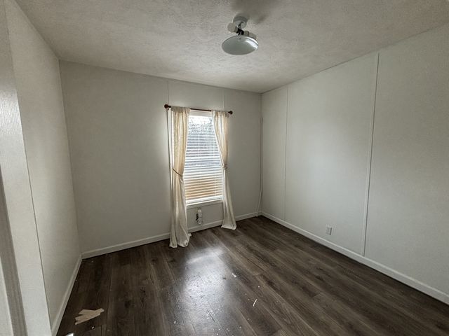 2712 Jr Dr, Knoxville, TN 37921