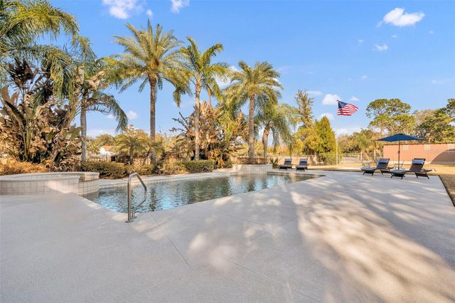 2433 DUQUESNE AVENUE, Apopka, FL 32712