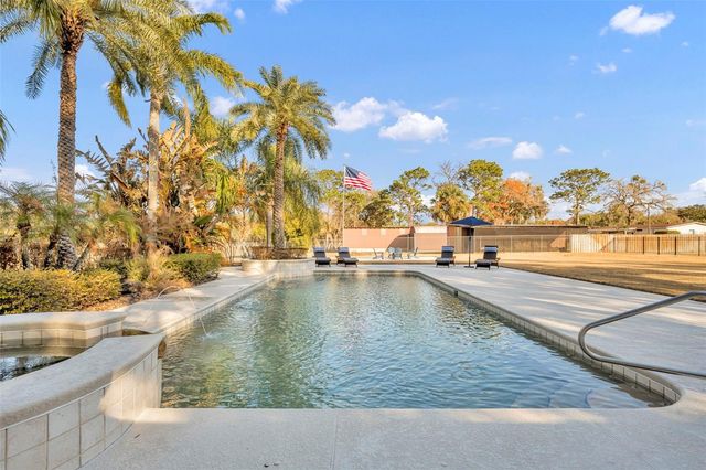 2433 DUQUESNE AVENUE, Apopka, FL 32712