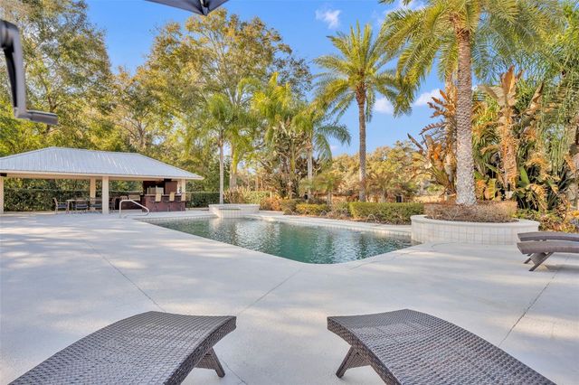 2433 DUQUESNE AVENUE, Apopka, FL 32712