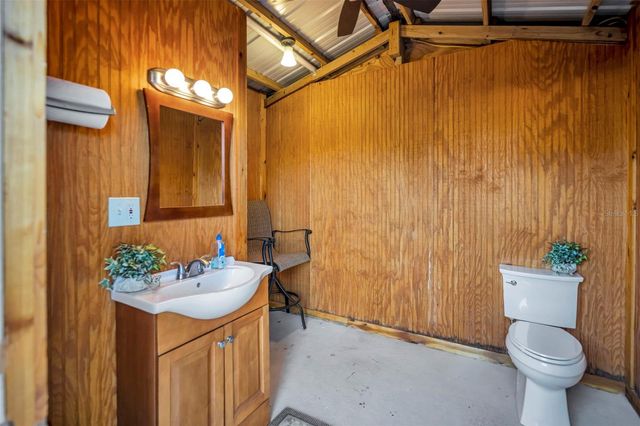 2433 DUQUESNE AVENUE, Apopka, FL 32712