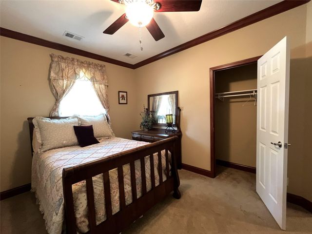 19989 Post Oak Loop, Thornton, TX 76687