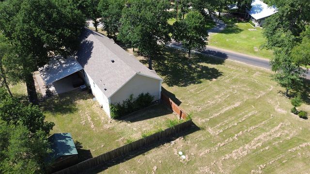 19989 Post Oak Loop, Thornton, TX 76687