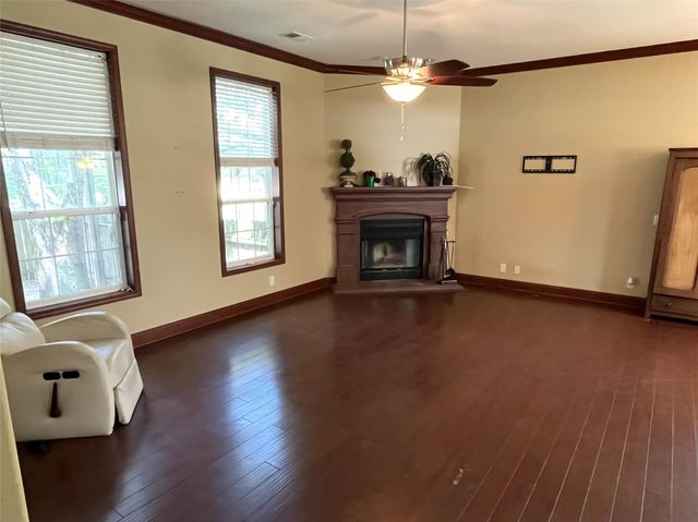 19989 Post Oak Loop, Thornton, TX 76687