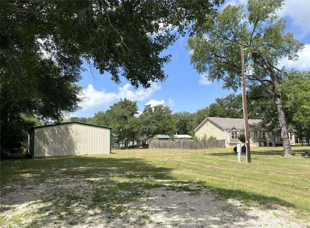 19989 Post Oak Loop, Thornton, TX 76687