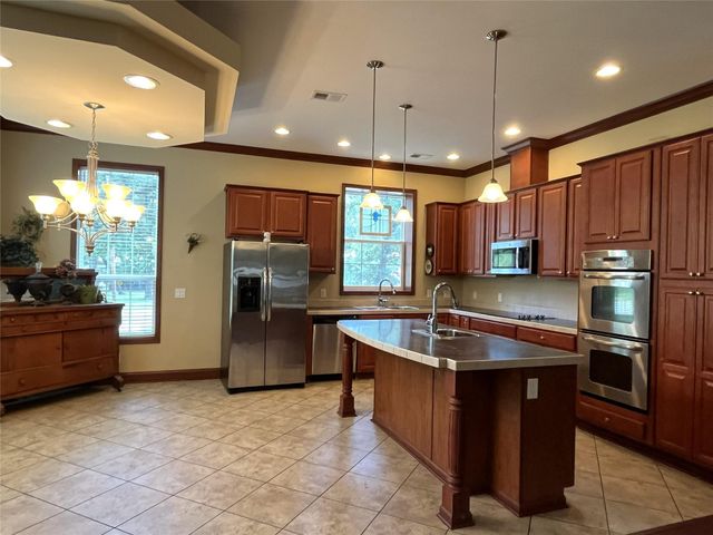 19989 Post Oak Loop, Thornton, TX 76687