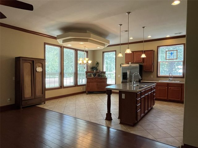 19989 Post Oak Loop, Thornton, TX 76687