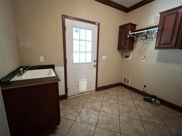 19989 Post Oak Loop, Thornton, TX 76687