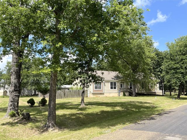 19989 Post Oak Loop, Thornton, TX 76687