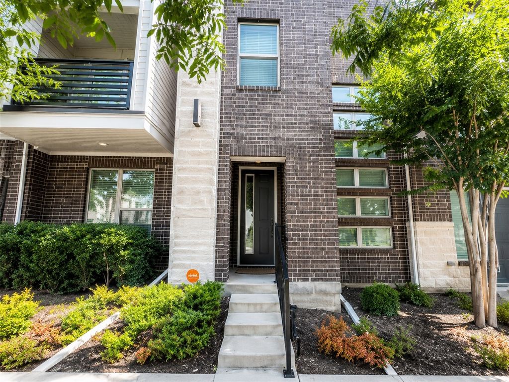 1425 Alberti Avenue, Plano, TX 75075