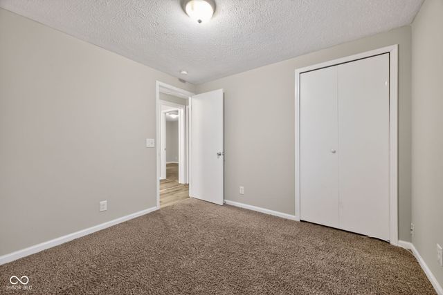 9254 E 39th Place, Indianapolis, IN 46235