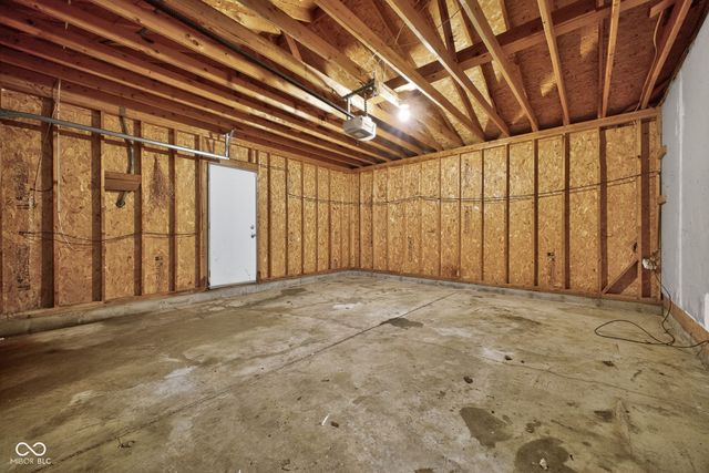 9254 E 39th Place, Indianapolis, IN 46235