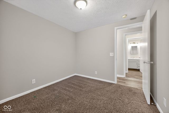 9254 E 39th Place, Indianapolis, IN 46235