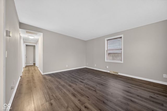 9254 E 39th Place, Indianapolis, IN 46235