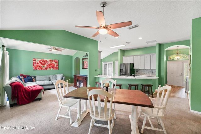 2624 CREEKFRONT Drive, Green Cove Springs, FL 32043