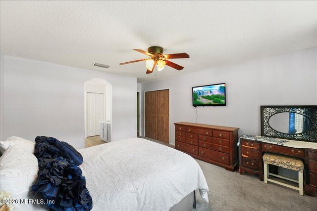 2624 CREEKFRONT Drive, Green Cove Springs, FL 32043