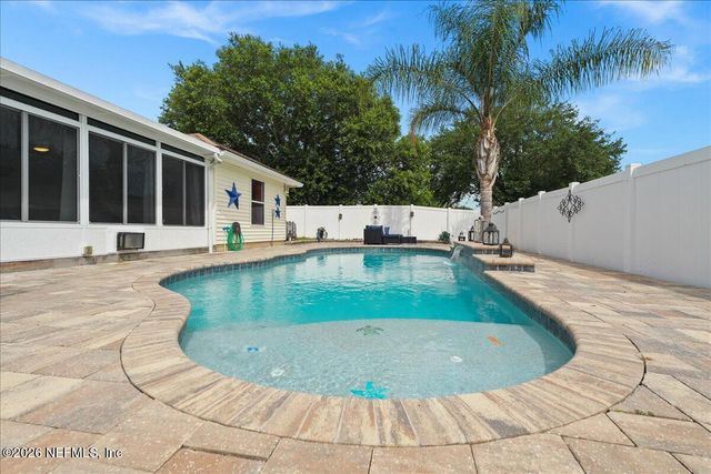 2624 CREEKFRONT Drive, Green Cove Springs, FL 32043