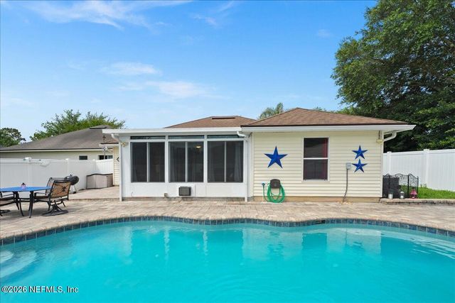 2624 CREEKFRONT Drive, Green Cove Springs, FL 32043