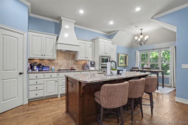 3426 W Edgewater Place, Broken Arrow, OK 74012