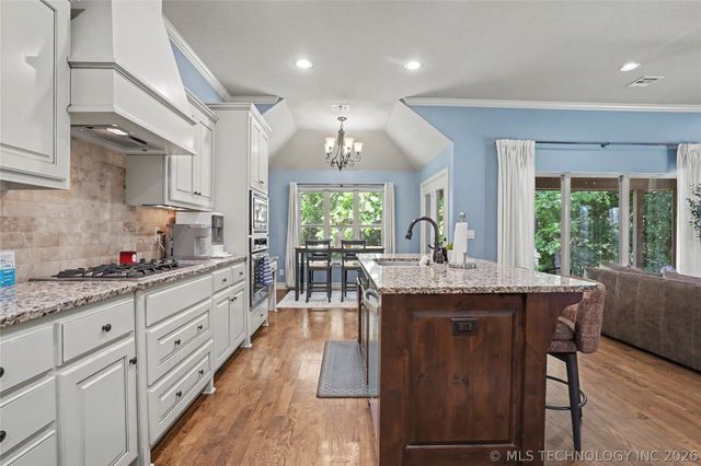 3426 W Edgewater Place, Broken Arrow, OK 74012