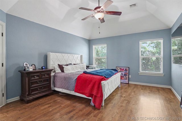 3426 W Edgewater Place, Broken Arrow, OK 74012