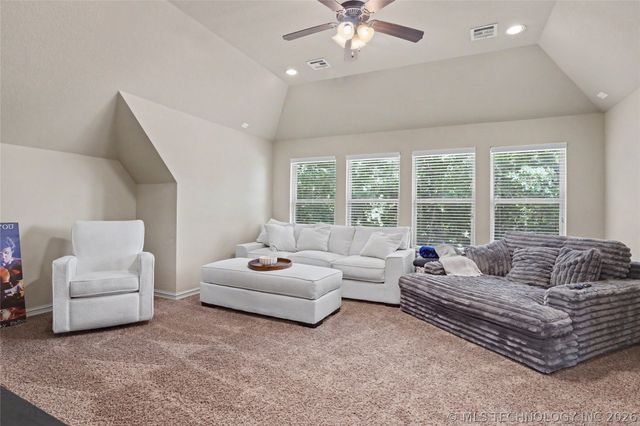 3426 W Edgewater Place, Broken Arrow, OK 74012