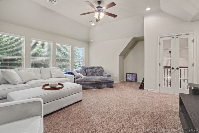 3426 W Edgewater Place, Broken Arrow, OK 74012