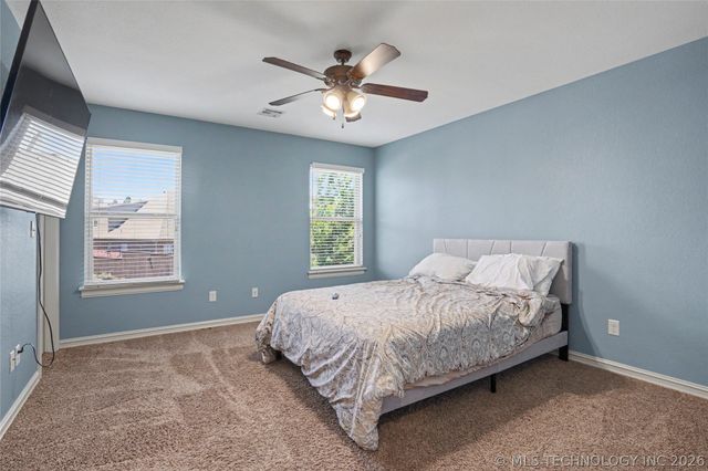 3426 W Edgewater Place, Broken Arrow, OK 74012