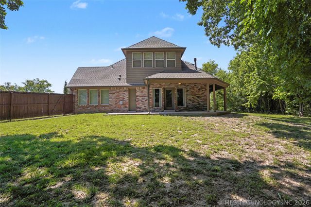 3426 W Edgewater Place, Broken Arrow, OK 74012