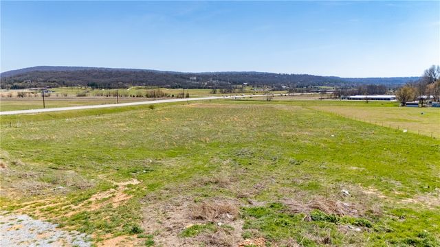 Tract-B E Heritage Parkway B, Prairie Grove, AR 72753