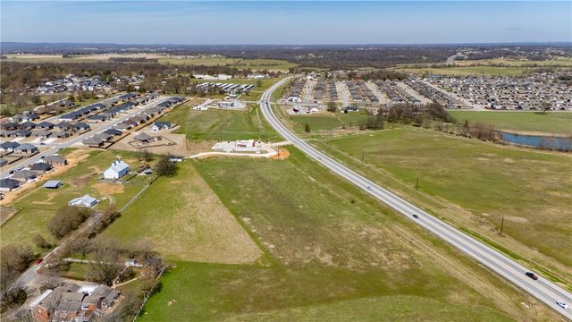 Tract-B E Heritage Parkway B, Prairie Grove, AR 72753