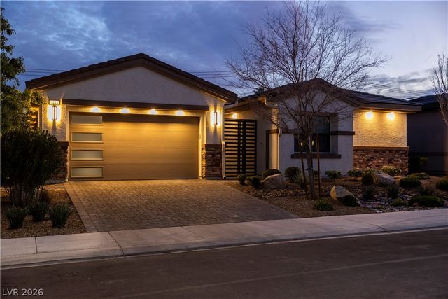 7433 Deschutes Circle, Las Vegas, NV 89129
