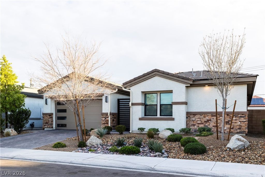7433 Deschutes Circle, Las Vegas, NV 89129