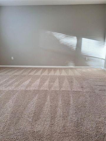 2531 AVALON PARK BOULEVARD, Tavares, FL 32778