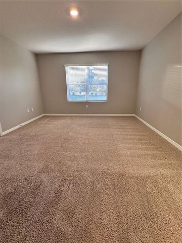 2531 AVALON PARK BOULEVARD, Tavares, FL 32778