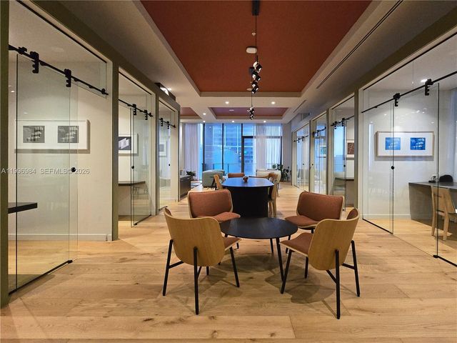 11 NE 6th Street 2102, Miami, FL 33132