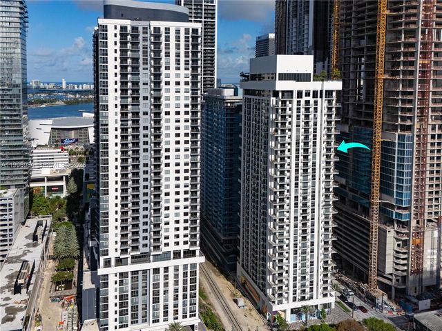 11 NE 6th Street 2102, Miami, FL 33132