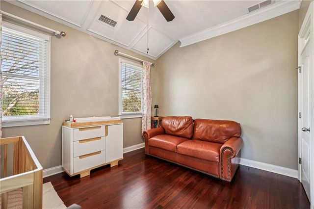 2588 Defoors Ferry NW Road, Atlanta, GA 30318