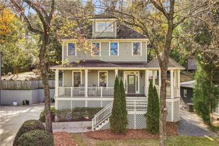 2588 Defoors Ferry NW Road, Atlanta, GA 30318