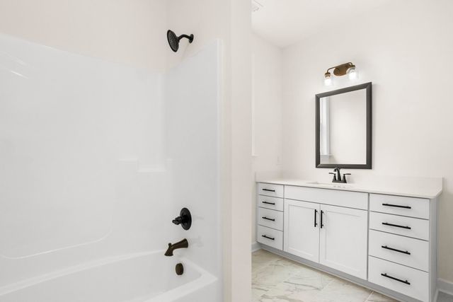 5027 Salient Dr, Spring Hill, TN 37174